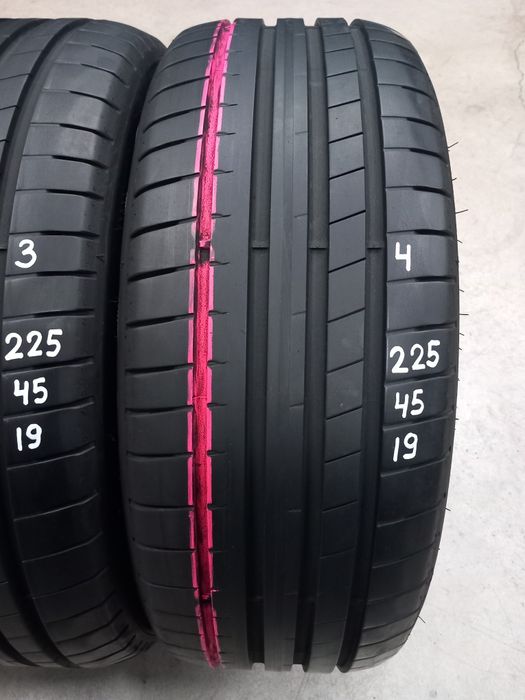 225/45/19 92W 4бр.DUNLOP SPORT MAXX(RSC)BMW-Неразличи от НОВИ-DEMO