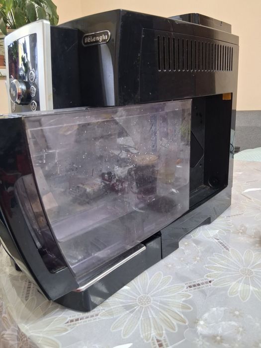 Кафе машина Delonge ECAM