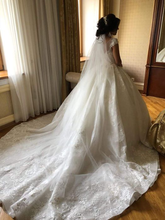 Продам свадебное платье