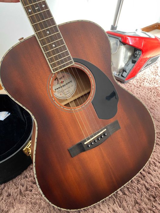 Chitara electro acustica Fender Paramount series po-220e