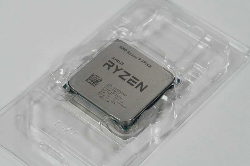Процесор AMD RYZEN 9 3950X, шестнадесетядрен (4,7GHz, 72MB/ Cache АМ4