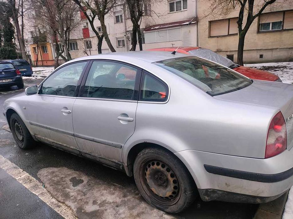 VW Passat 1,6 benzina