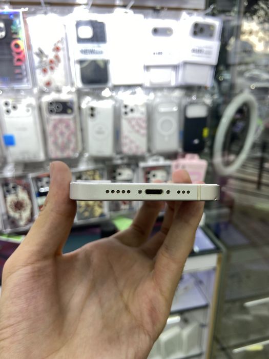 iPhone 12 128Gb ideal