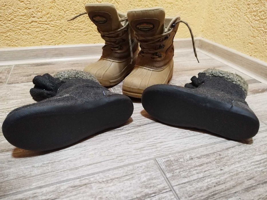 Cizme de iarnă copii Meindl Canadian Junior mărimea 32