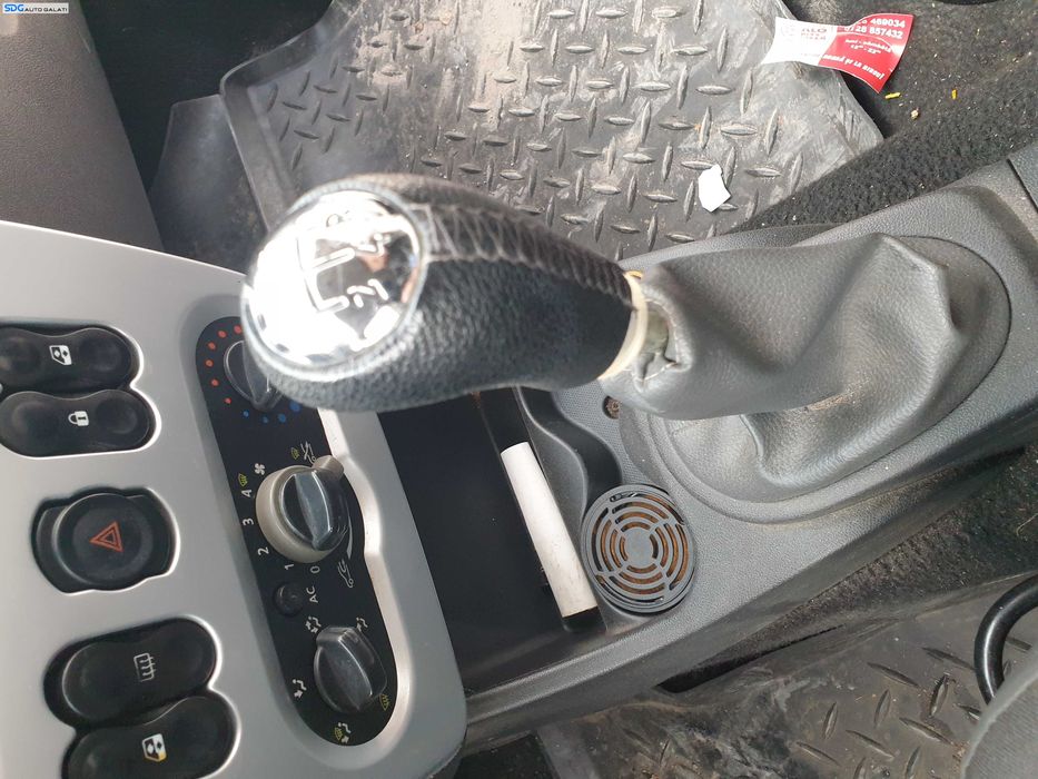 Nuca cu Manson Maneta Schimbator Cutie Manuala 5 Trepte Dacia Sandero 1 2008 - 2012 [K8619]