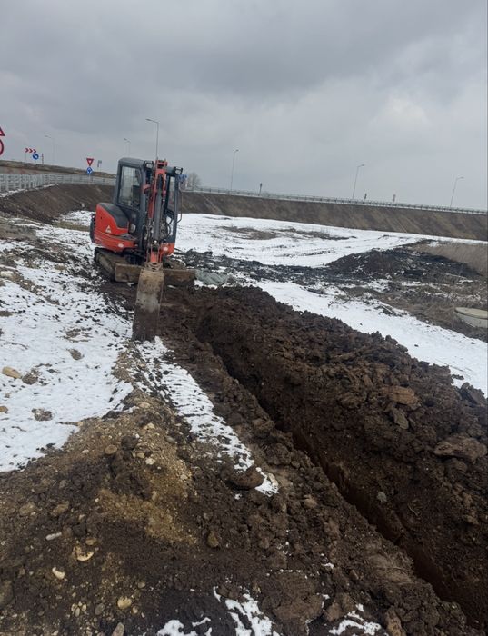 Piconarii,fundatii,balastru,nisip,beciuri sapaturi de orice fel