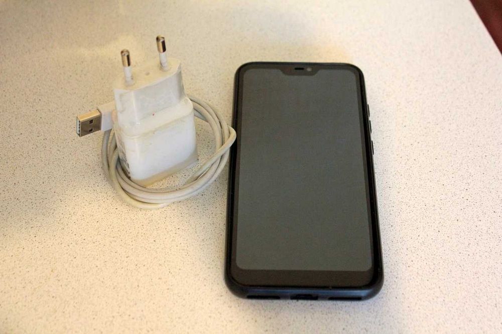 Смартфон Xiaomi Mi A2 Lite