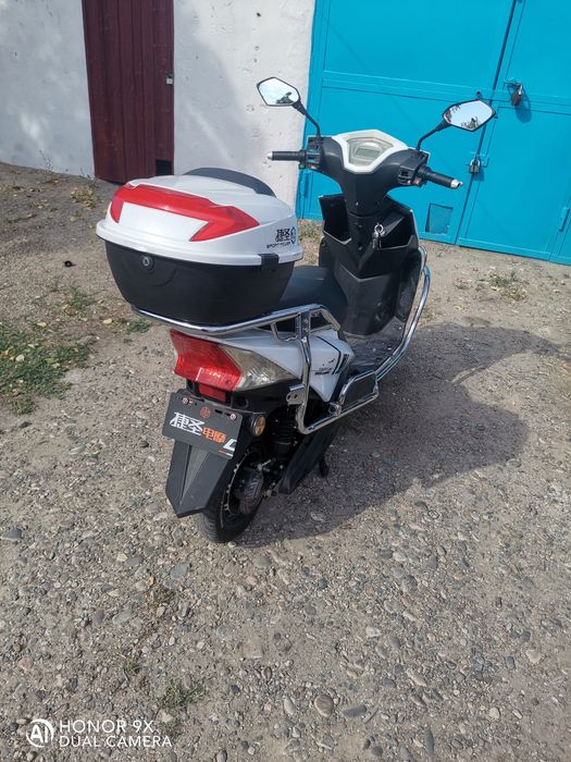 Продам электроскутер 1800ватт