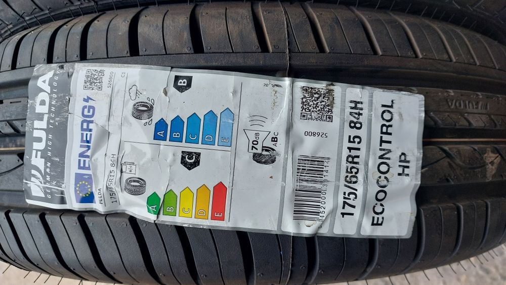 Нови гуми 175/65/15 Fulda EcoControl HP 2 броя