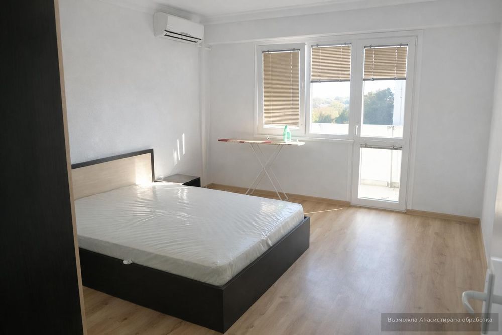 Дава се под наем Тристаен апартамент в Пловдив, Кючук Париж - 100 кв.м за 448.8 € - Снимка #3