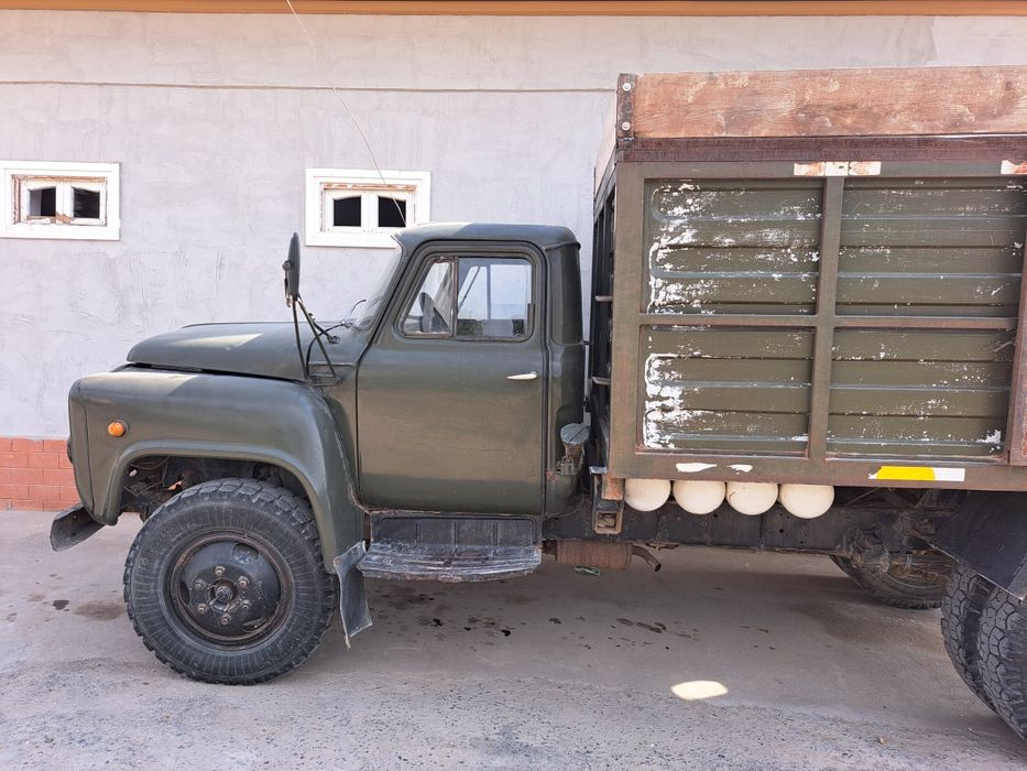 Газ53 сотилаади.