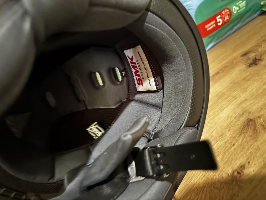 Каска SMK multi density esp