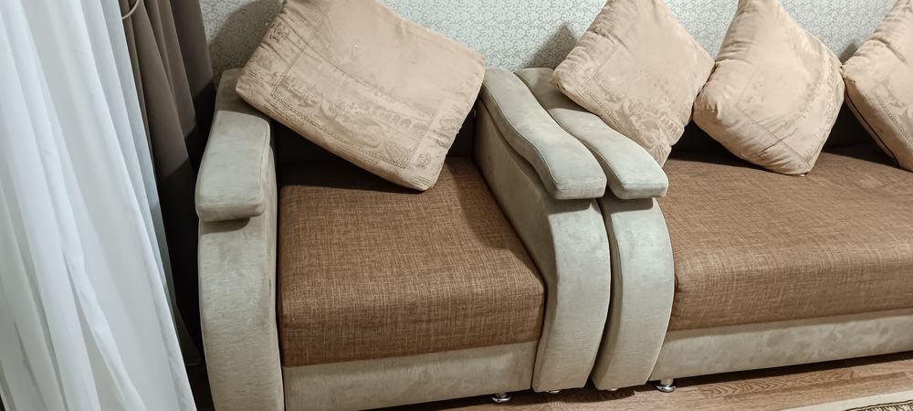 Продам диван и кресло