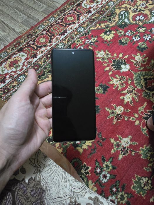 Продаю срочно отличный телефон описание снизу