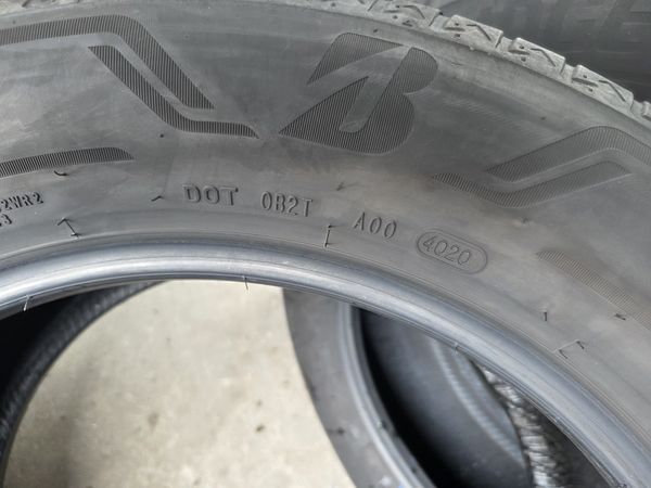 255/55/18 BRIDGESTONE 4бр
