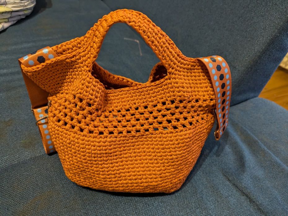 Продам сумку ручной работы