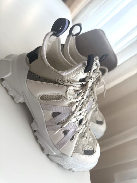 Кецове Alexaner McQueen by McQ