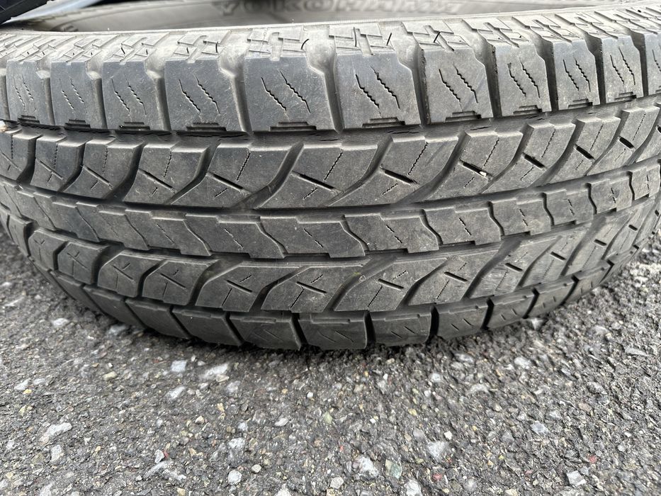 Пара летних шин 225,80,15r