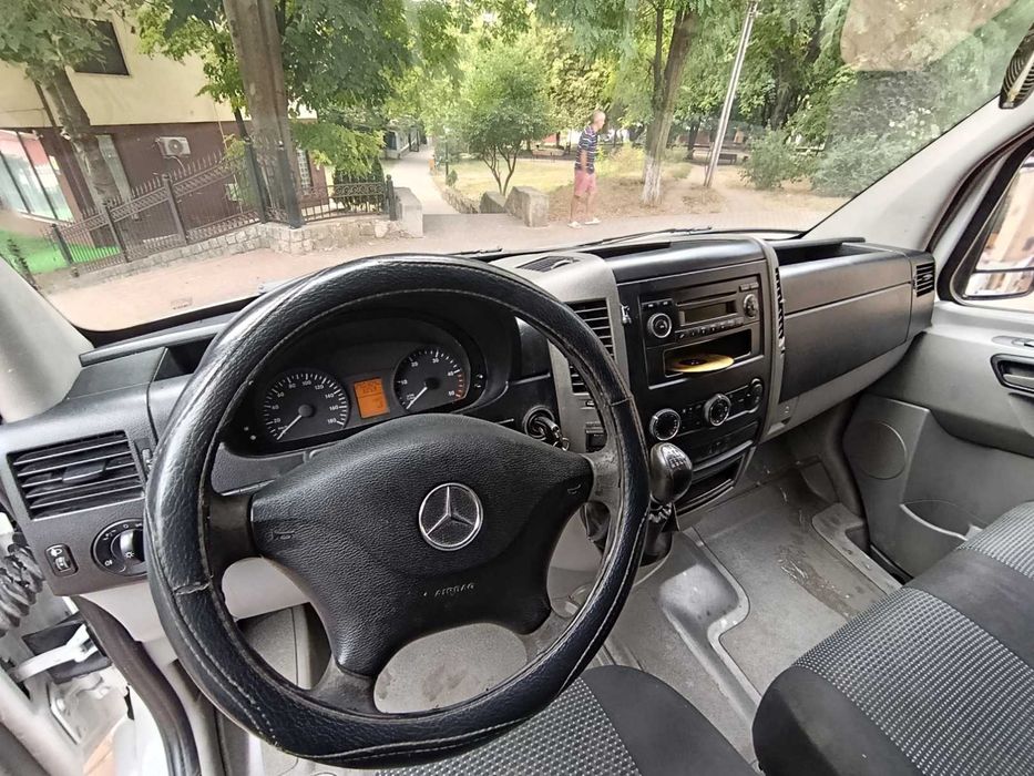 Mercedes-Benz Sprinter 2.2 CDI (2010) –Foarte ingrijit