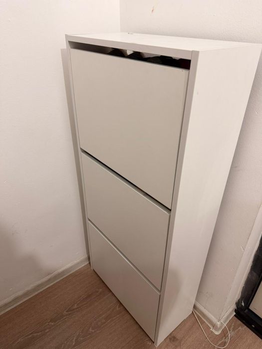 Обувница, в хорошем качестве