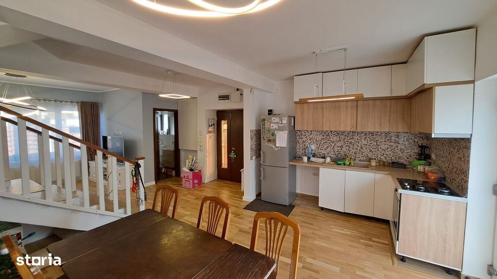 Casa Bragadiru 4 camere 4 bai curte 170 mp incalzire pardoseala