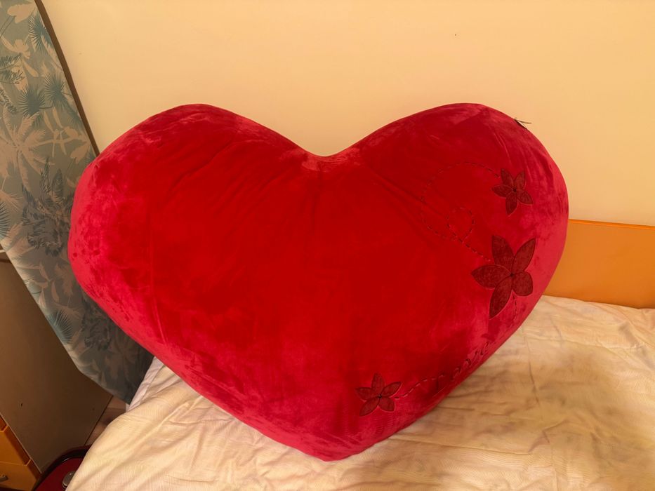 Любовно плюшено сърце