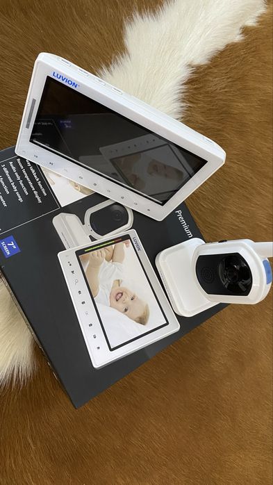 Видеокамера бебефон LUVION Prestige