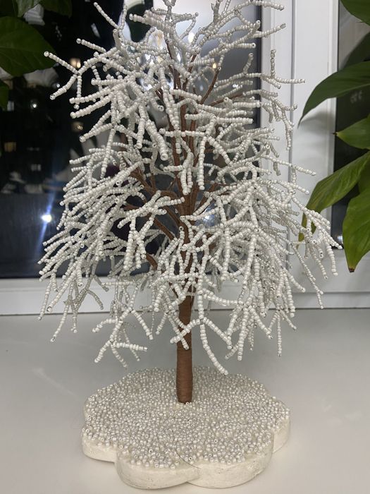Зимние деревья из бисера