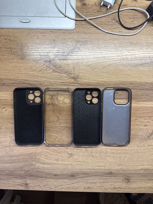 Продам чехлы для iPhone 13 Pro