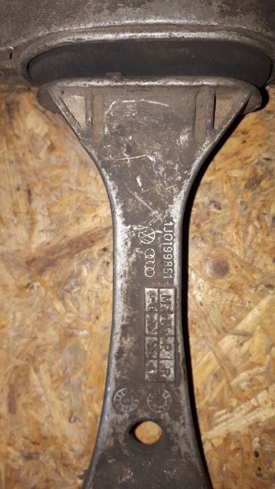 Подушки двигателя Skoda Octavia tur 1.6