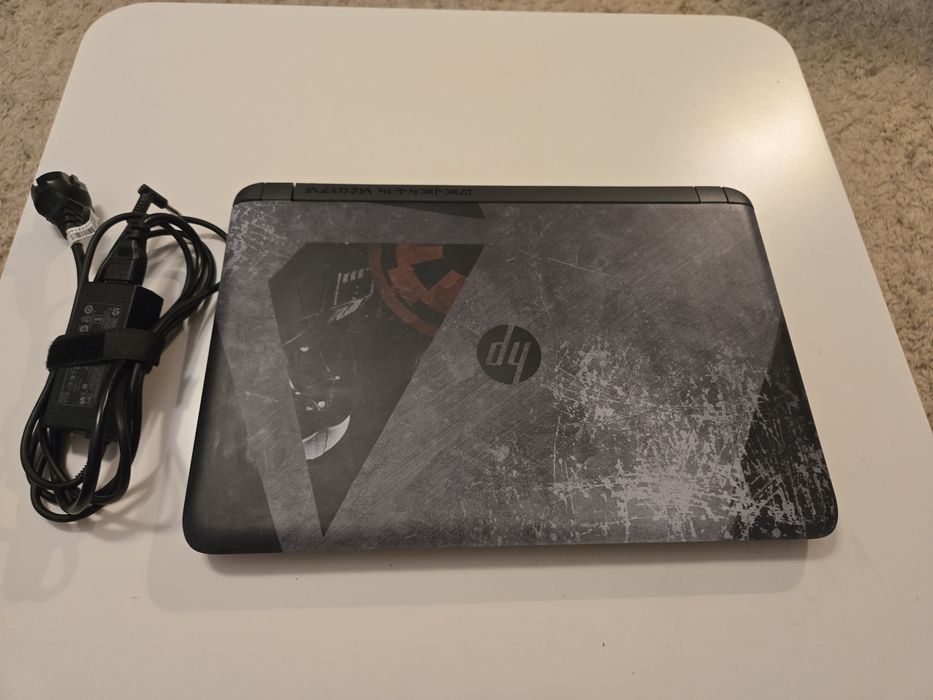 Laptop HP Pavilion 15 Star Wars Edition i3