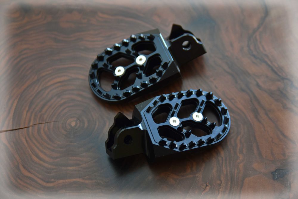 Продавам части за Sur Ron Light Bee X