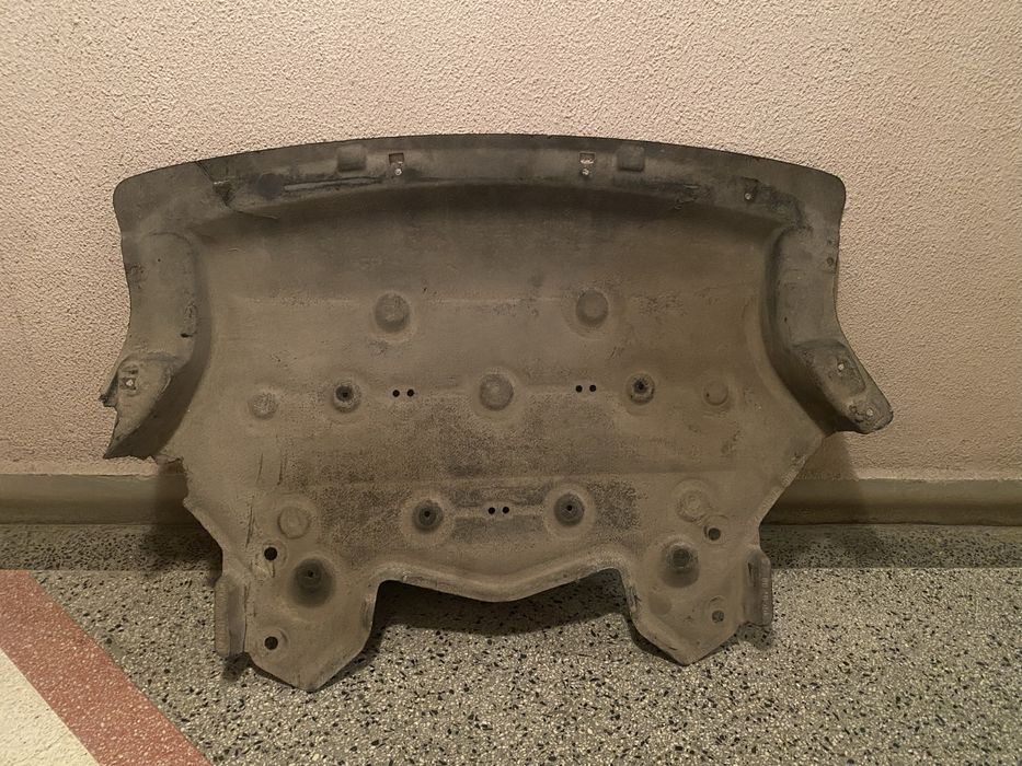 Кора по двигателя за BMW F15/Ф15