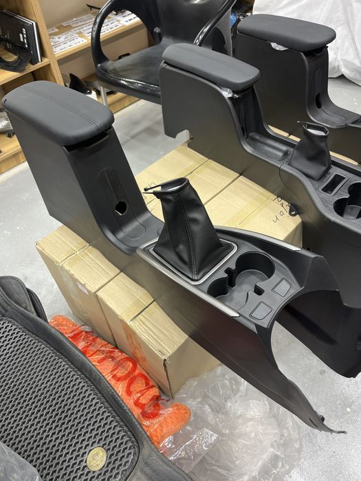 Spark bar onix dizayin