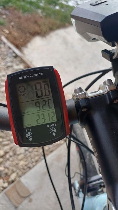 Bicicletă AVENUE – stare  bună, echipare Shimano GPS Tracker