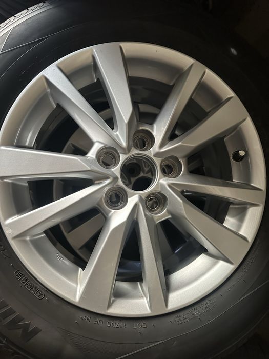 Диски с резиной от камри