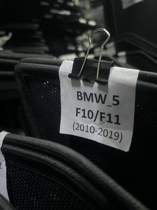 Шторки в машине в наличе есть оптом ценна