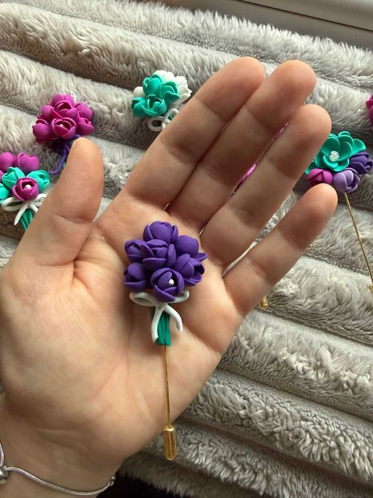 Brose handmade din lut polimeric