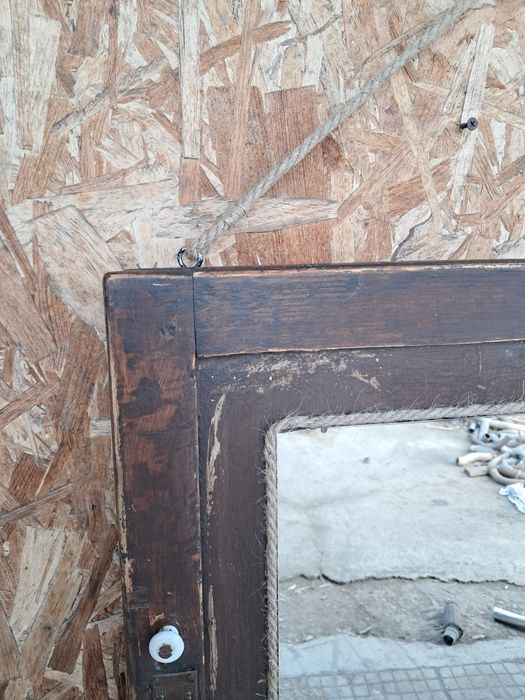 Стенно огледало 30лв