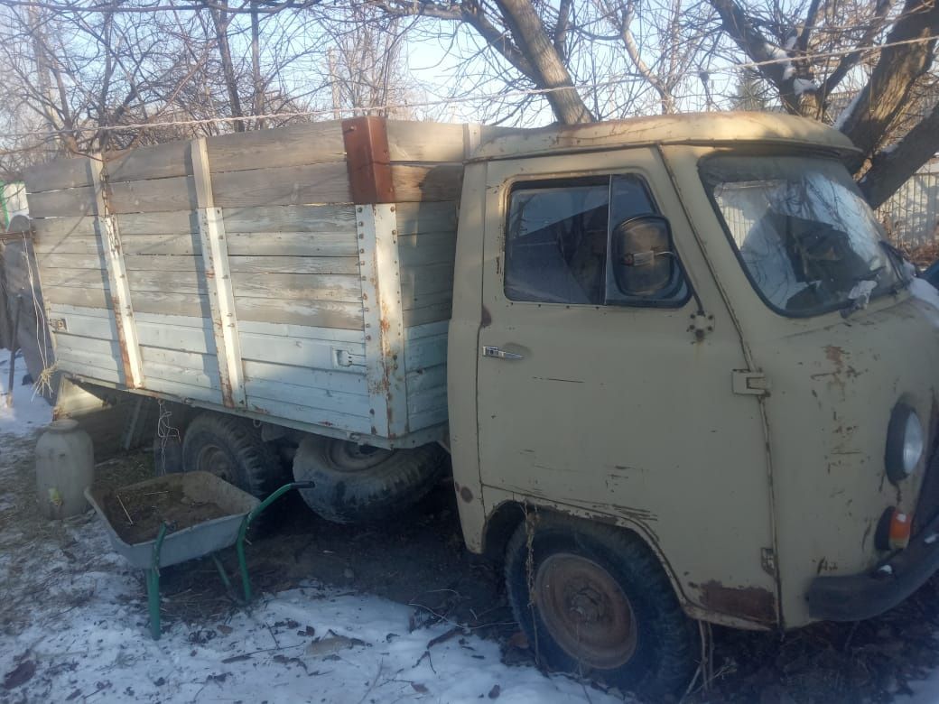 Силовой бампер для автомобиля марки УАЗ