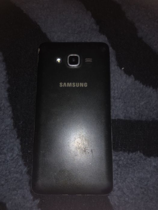 Продам телефон samsung j2 prime