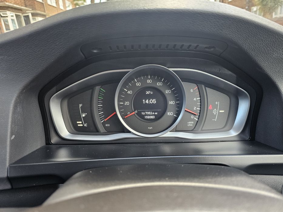 VOLVO S60 2014 — imagine 2