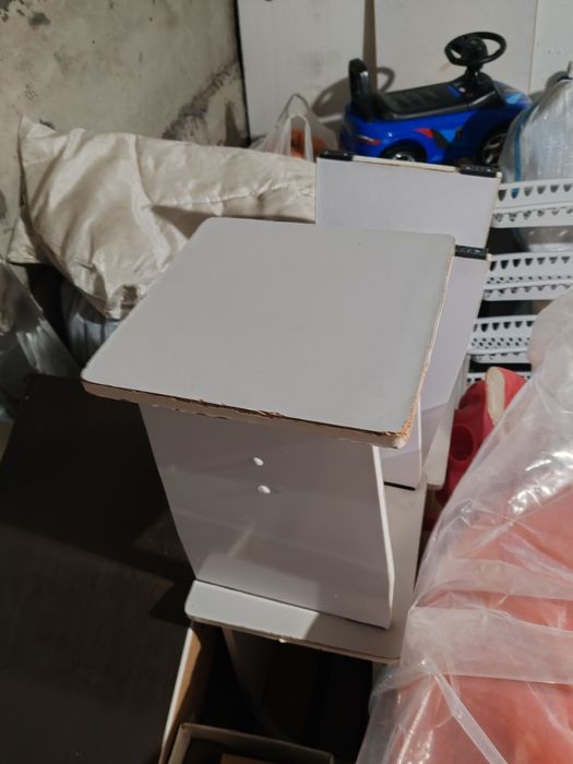 Стол кухонный 4 стульчика