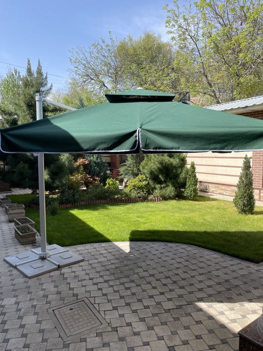 Садовый  зонтик первих рук (доставка бесплотно город ташкент)