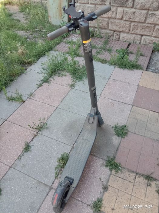 Ninebot,электросамокат
