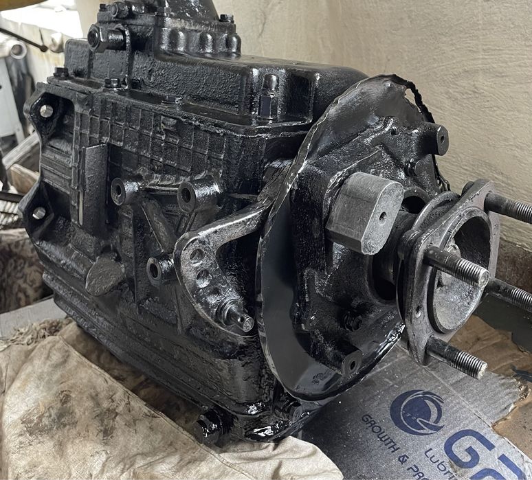 Коробка  на Зил 130