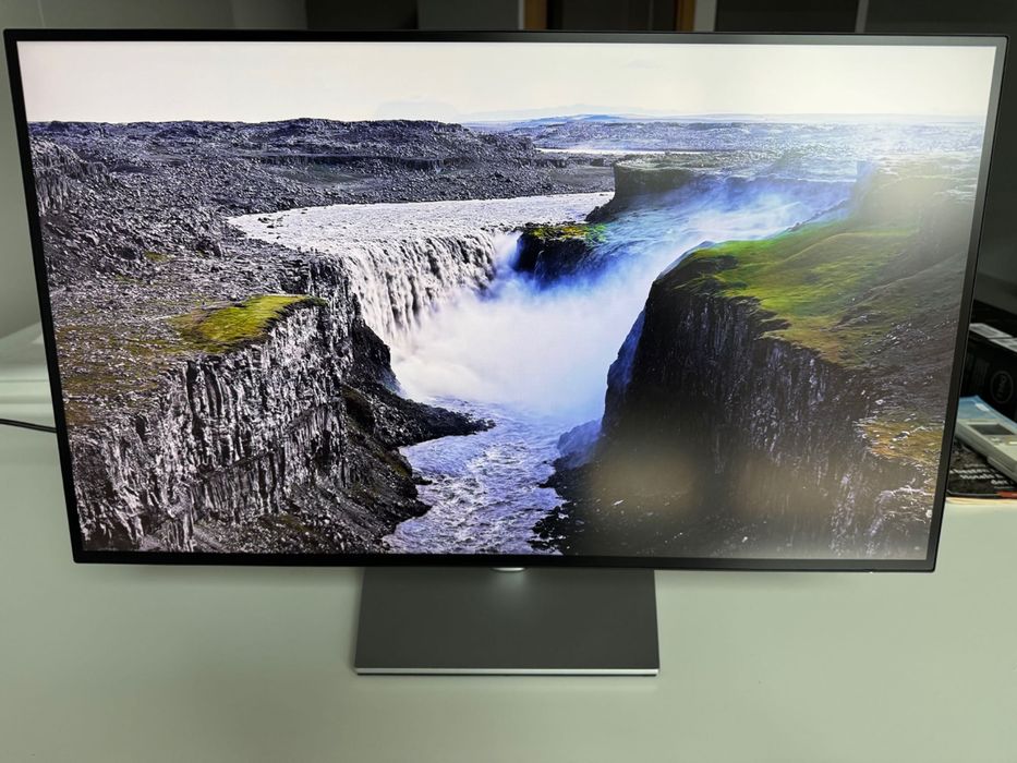 Монитор 27" Dell U2723QE UltraSharp 4K, 3840x2160, IPS, 60 Hz- U2723QE
