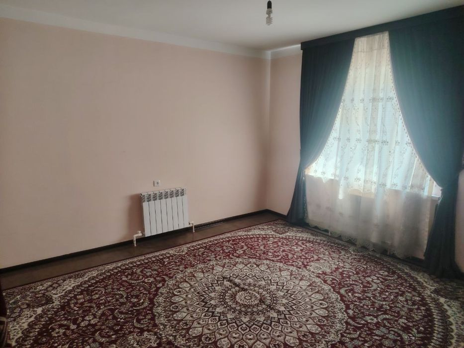 Продается квартира в городе Янгиюле.