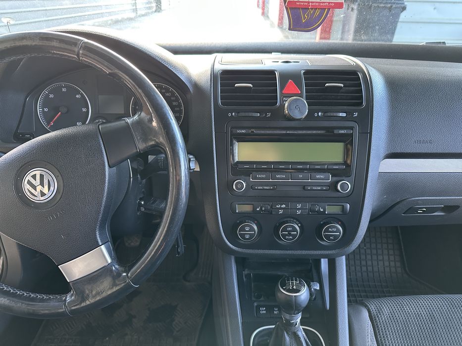VW Golf 5 - An 2010 - 1.9 TDI