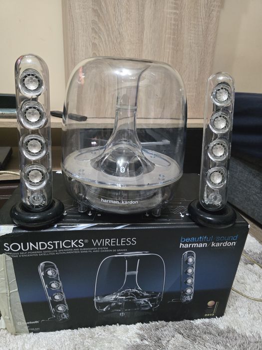 Harman kardon soundsticks wireless